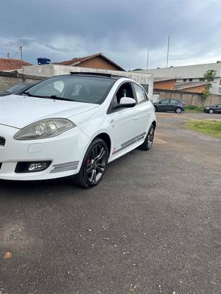 FIAT BRAVO 1.4 16V T-JET GASOLINA 4P MANUAL